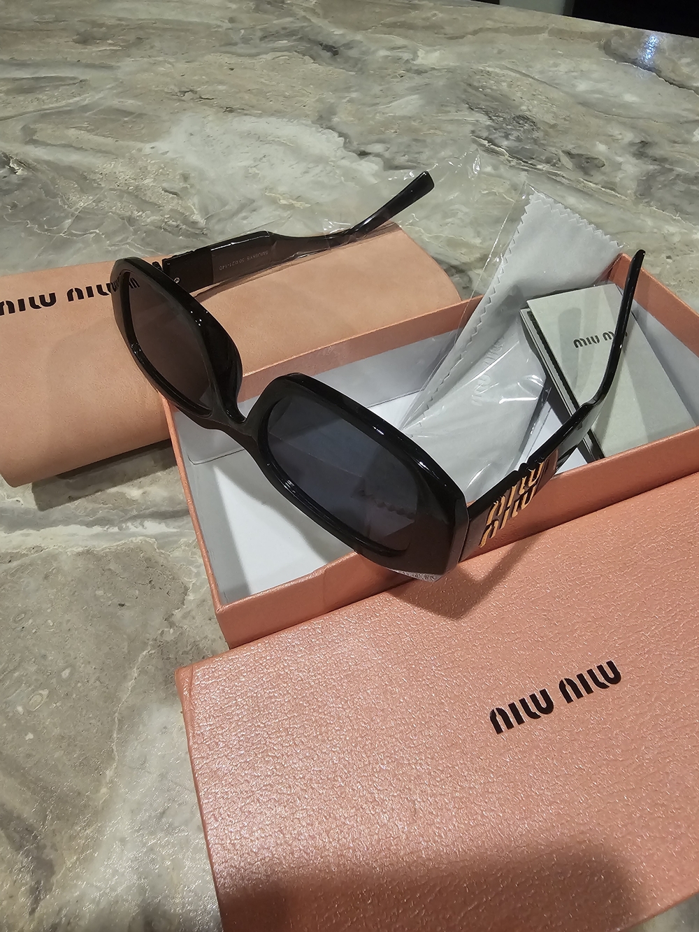 Miu Miu Black Rectangle Sunglasses with Gold Logo Accent - Picture 2 of 7
